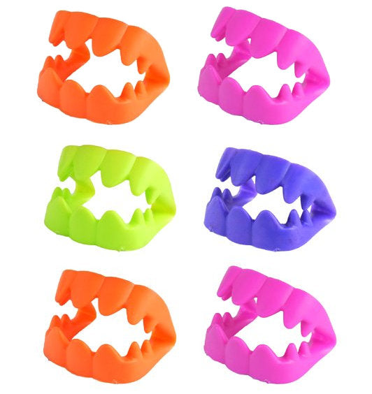 6 Plastic Coloured Teeth Sets