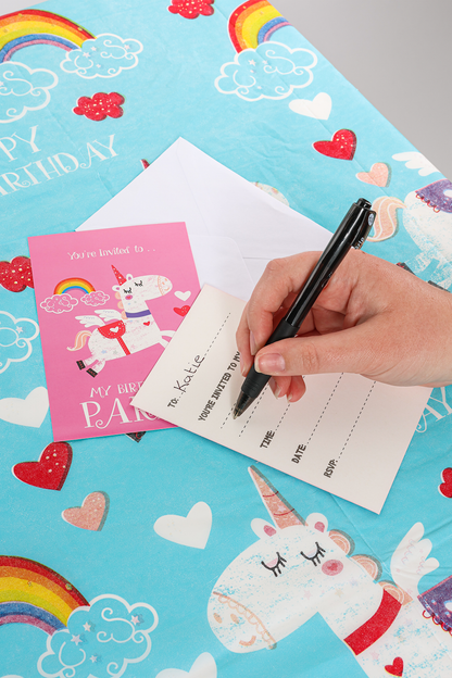 16 Unicorn Party Invites & Envelopes