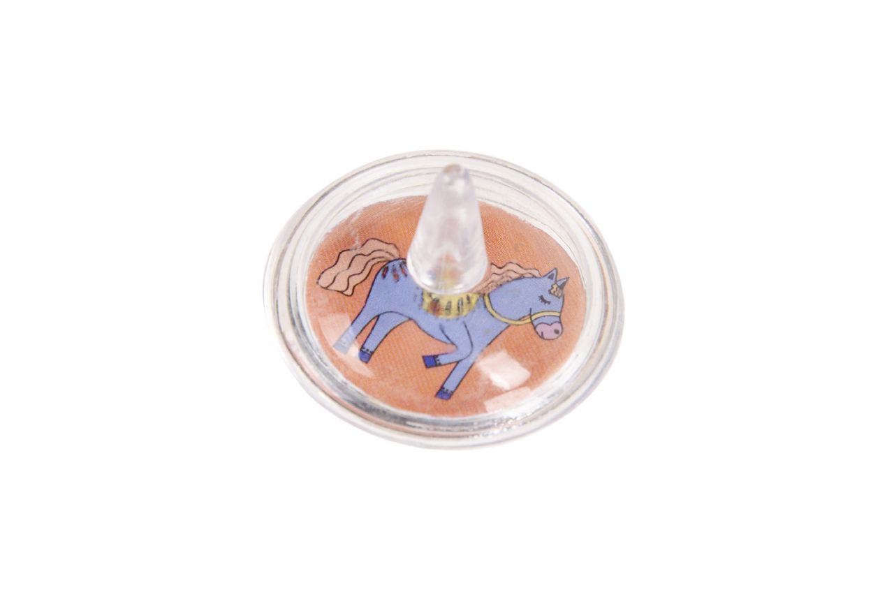 12 Horse Spinning Tops