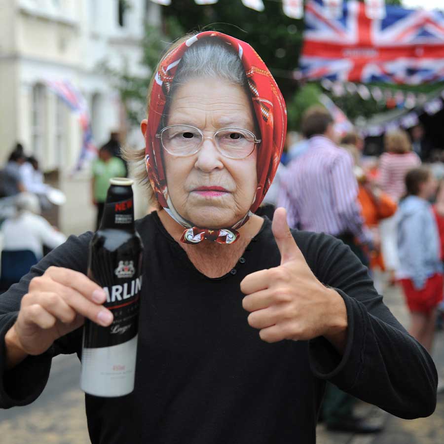 Queen Headscarf - Party Mask